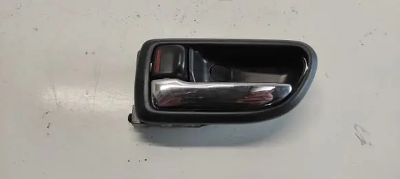 Subaru Legacy Front door interior handle