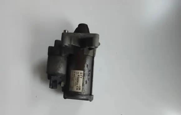 Citroen C4 Cactus Starter motor 9675660680