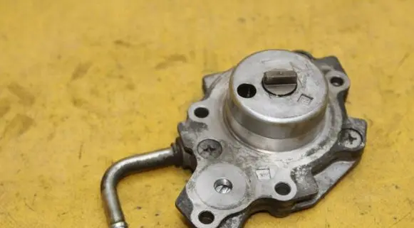Subaru Legacy Vacuum pump