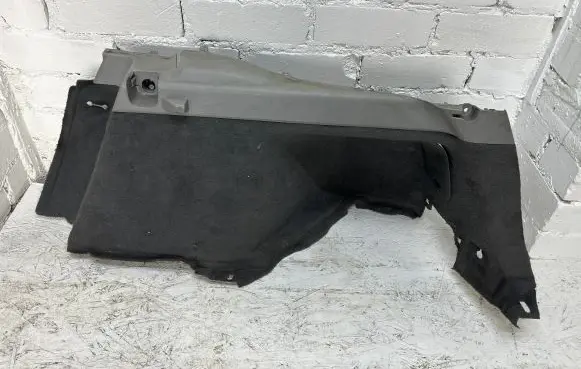 Toyota Prius (XW20) Trunk/boot lower side trim panel 6473047010