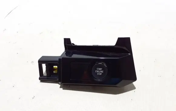 Renault Austral Other dashboard part 682106773R