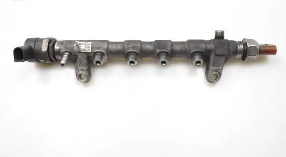 Volkswagen Tiguan Fuel main line pipe 03L089N