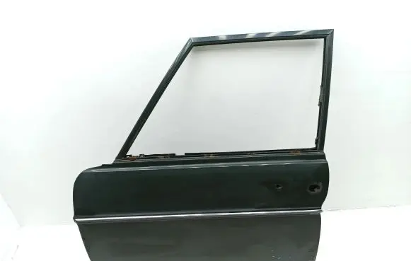 Mercedes-Benz 250 280 C CE W114 Front door