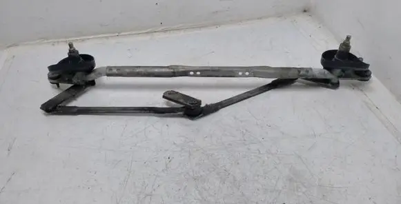 Dodge Caliber Front wiper linkage 