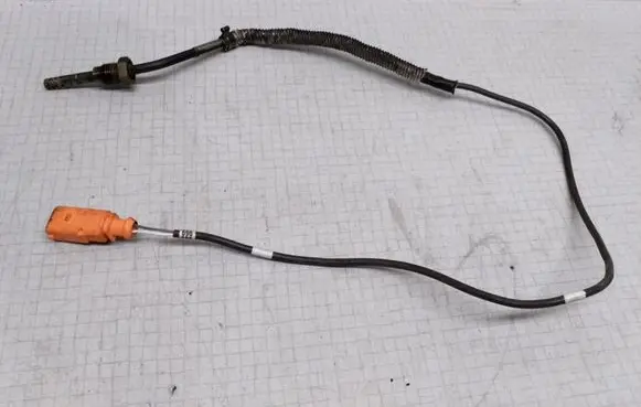 Seat Ibiza III (6L) Exhaust gas temperature sensor 045906088D