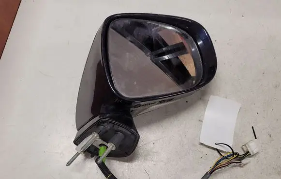 Lexus IS 200-300 Front door electric wing mirror 021097 031097
