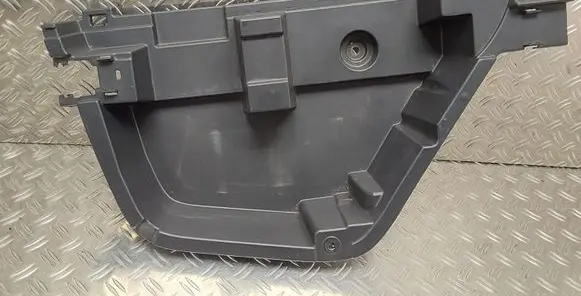 Toyota Avensis T270 Glove box in trunk 6499505030