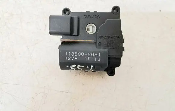 Toyota Corolla Verso AR10 Air flap motor/actuator 1138002051