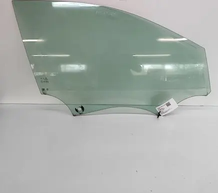 Peugeot 3008 II Front door window glass four-door 9811413680