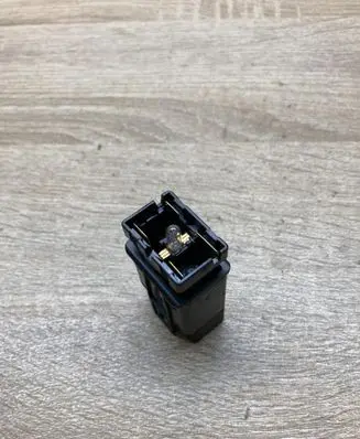 Renault Scenic I Hazard light switch 25177 602232A