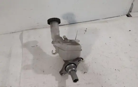 Mitsubishi Outlander Master brake cylinder 220529 03350890021 28519