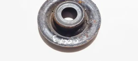 Volkswagen Golf IV Coil spring mount 
