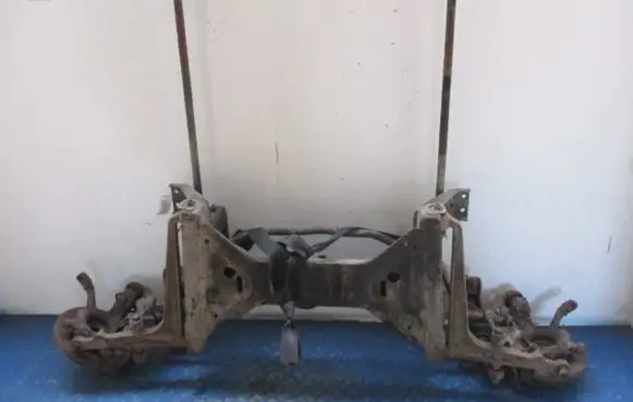 Volkswagen Transporter - Caravelle T4 Front subframe
