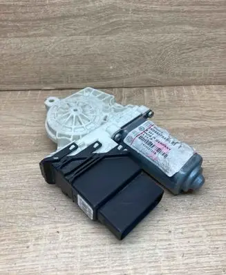 Volkswagen Touran I Rear door window regulator motor 1K0959704B