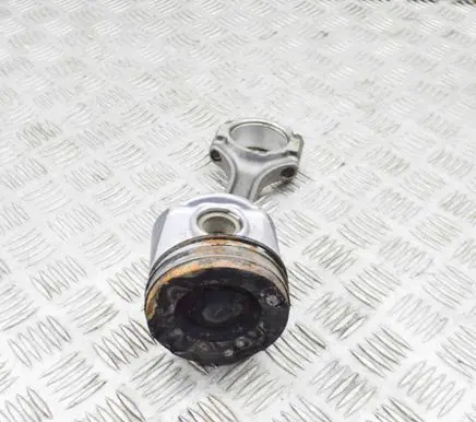 Toyota Hilux (AN120, AN130) Piston 131010E01001 132010E010A0