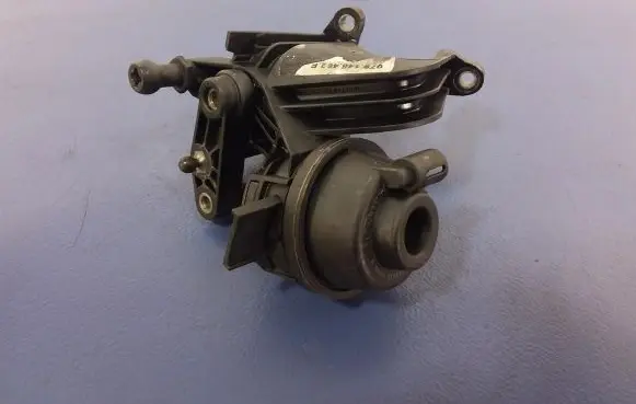 Audi A8 S8 D4 4H Turbo system vacuum part 079145462E
