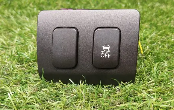 Lexus GS 250 350 300H 450H ESP (stability program) switch 75F441 4491A22
