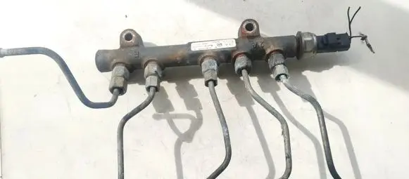 Ford C-MAX II Fuel main line pipe 9685297580 110693552
