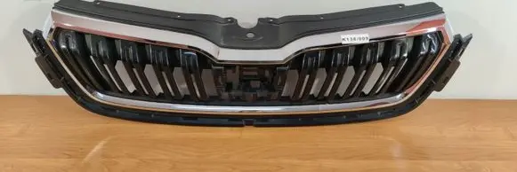 Skoda Kamiq Front bumper upper radiator grill 658853653