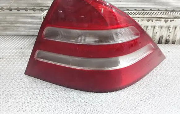 Mercedes-Benz S W220 Rear/tail lights A2208200264