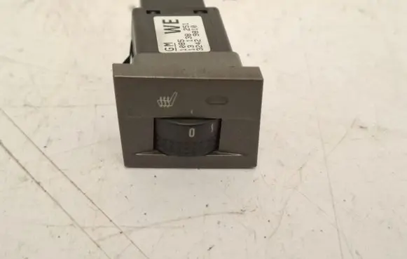 Opel Vectra C Seat heating switch 13138251 32429810