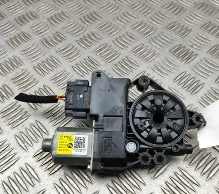 KIA Niro Front door window regulator motor 82460AT100