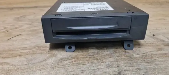 Volvo V50 Navigation unit CD/DVD player 306460881
