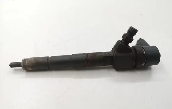 Alfa Romeo Giulietta Fuel injector 0445110300 BAAH3S8SA