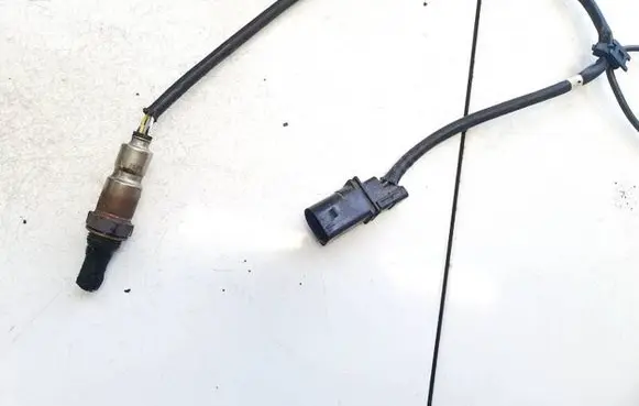 Opel Corsa E Lambda probe sensor 55581760 753y