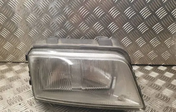 Audi A4 S4 B5 8D Headlight/headlamp 8D0941004A