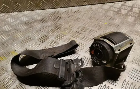 Mini One - Cooper R50 - 53 Front seatbelt 1505914