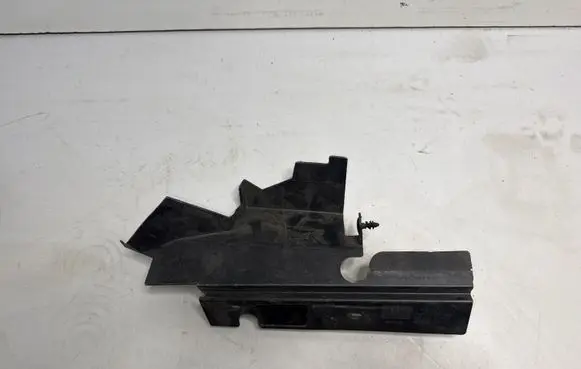 Chevrolet Camaro Intercooler air guide/duct channel 84027004 9868 018106265
