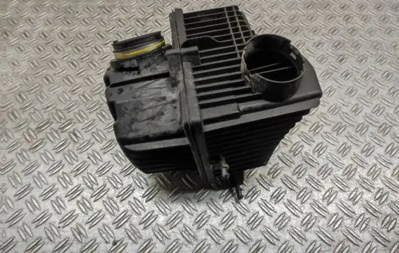 Fiat 500X Air filter box 1118623S01