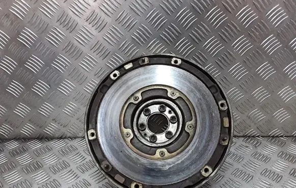 Ford Focus Flywheel av616477ce