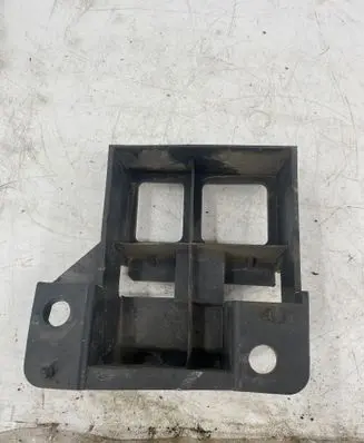 Mercedes-Benz Sprinter W906 Front bumper mounting bracket A9068850163