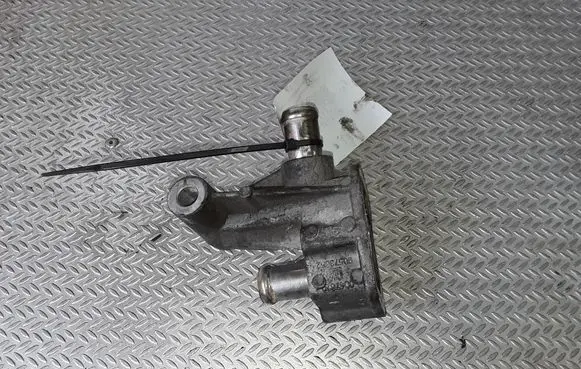 Opel Zafira A Engine coolant pipe/hose 90573652