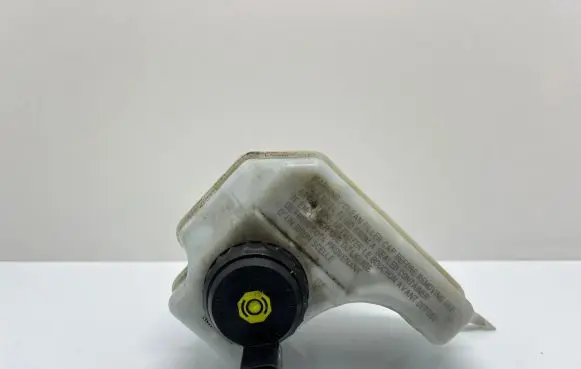 Master brake cylinder