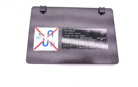 Volkswagen II LT Fuse box cover 9015450103