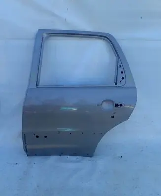 Mazda Tribute Rear door