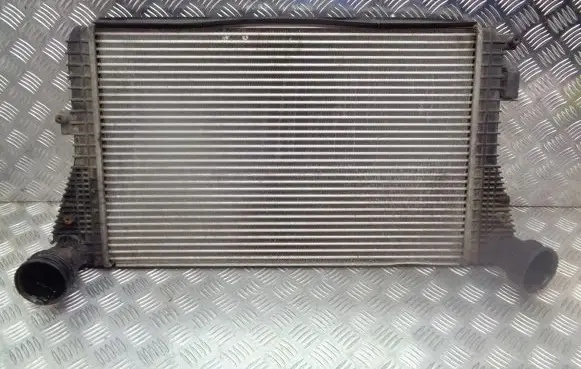Volkswagen Golf V Intercooler radiator 1K0145803E