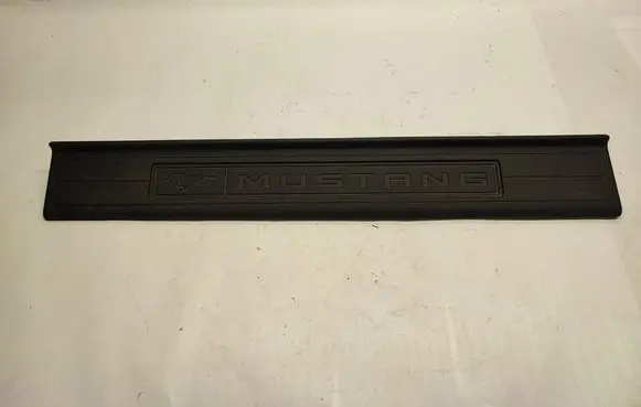 Ford Mustang VI (A) pillar trim FR3B6313222AHW