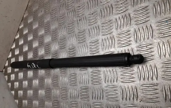Volkswagen PASSAT B8 Tailgate/trunk/boot tension spring 3G9827552A
