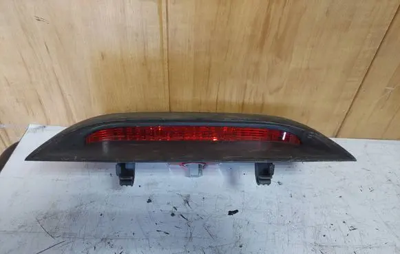 Honda Accord Third/center stoplight 0509243