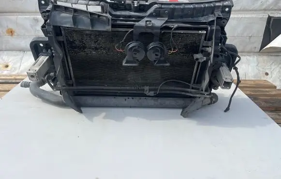 Audi A6 S6 C6 4F Radiator set 185776900