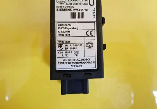 Nissan X-Trail T30 Door central lock control unit/module 285963Y50