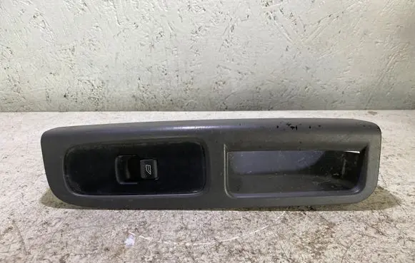 Volvo V50 Electric window control switch 30774162 03451305 01105061650100