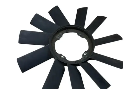BMW 5 E39 Fan impeller 17233639