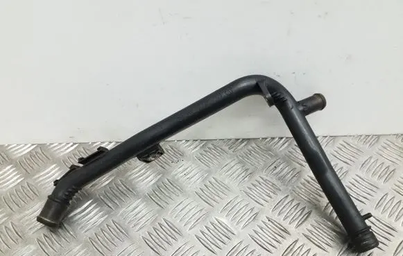 Volkswagen PASSAT B7 Engine coolant pipe/hose 03L121065AJ