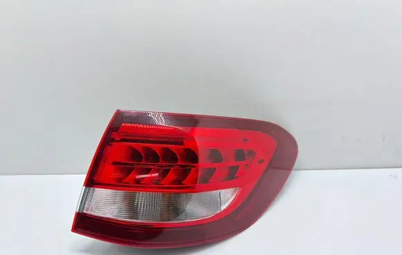 Mercedes-Benz GLC C253 Rear/tail lights A2099067200