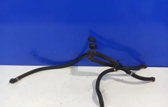 Volvo XC90 Vacuum line/pipe/hose 30645385